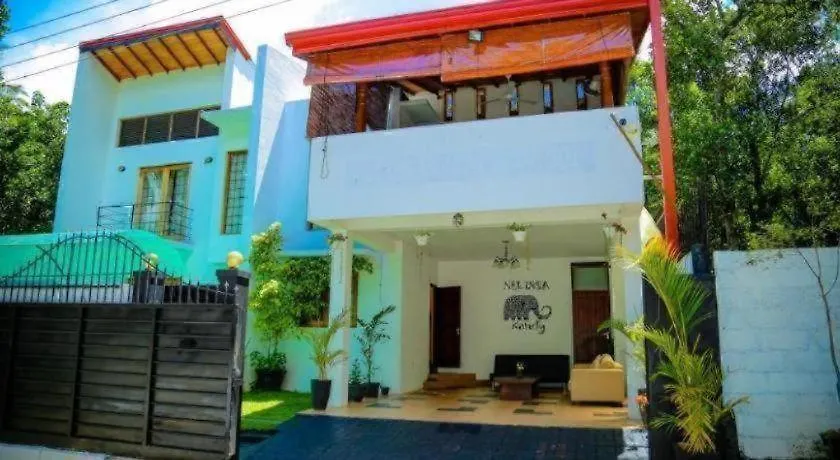 *** ホテル Nelinsa Residence キャンディー スリランカ